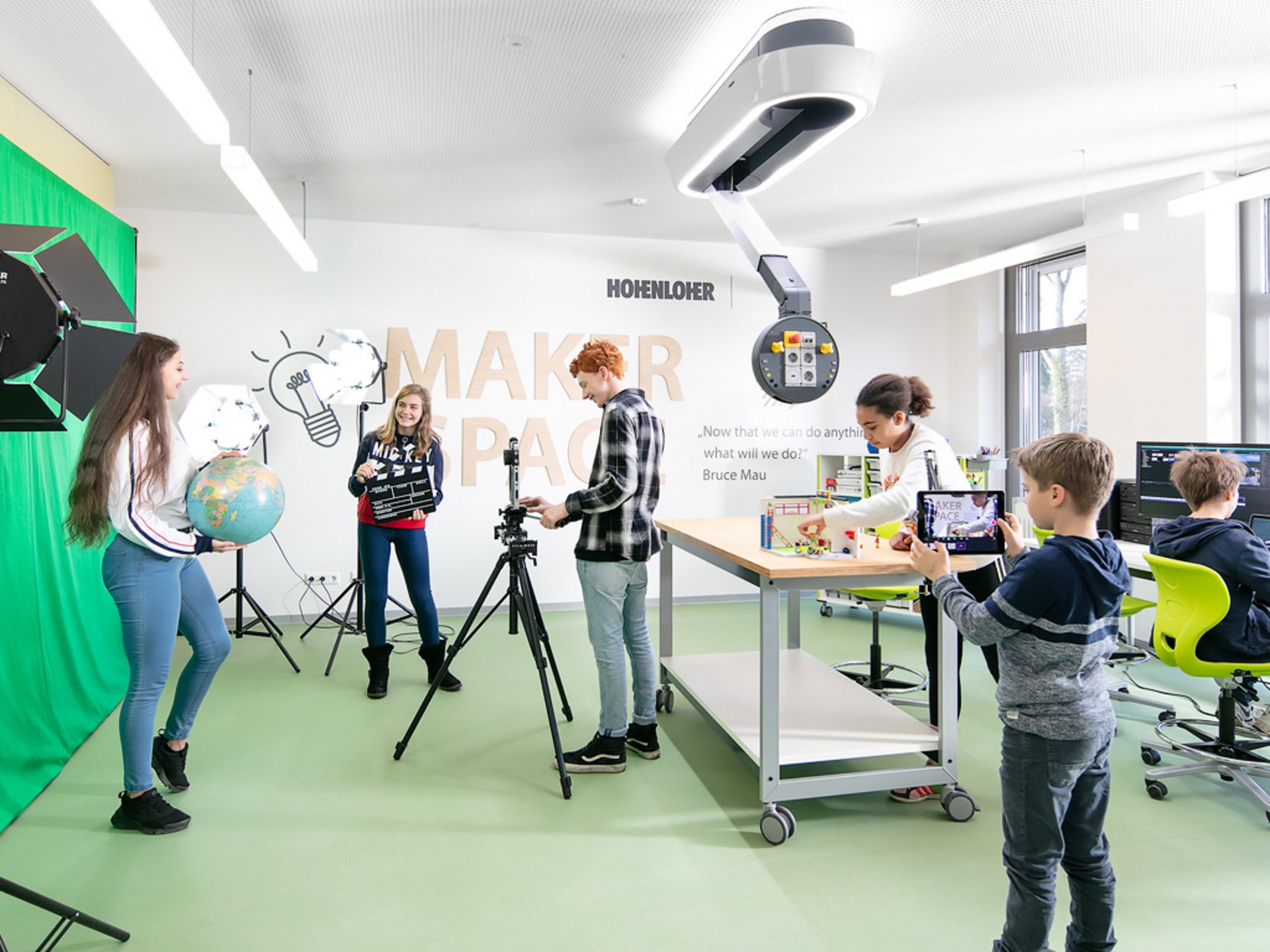 Bild: Schüler im Makerspace